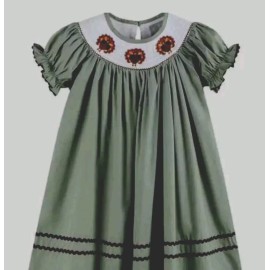 Lil Cactus NWT Lil Cactus Sage Green  Smocked Bishop Dress Size 5