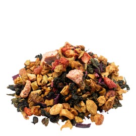 Fruit Tea Strawberry Milkshake with Strawberry/Vanilla Flavour, Fruity, Sweet, Creamy Cream, Freshly Bottled