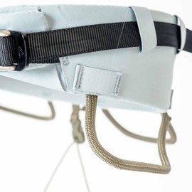 Blue Ice Women's Cuesta ADJ Climbing Harness, Cloud Blue, L