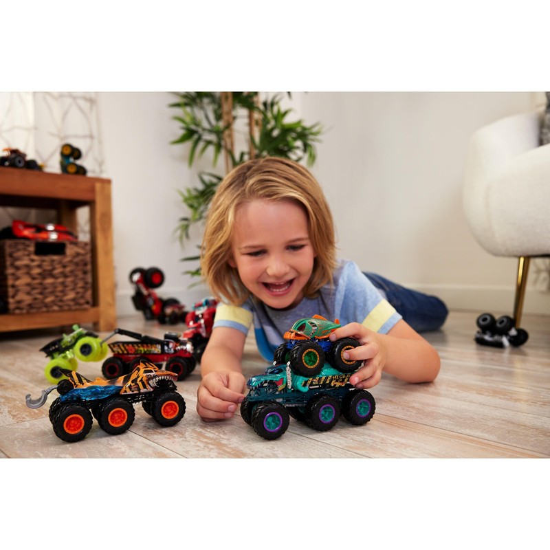 Hot Wheels Hot Wheels Monster Trucks Big Rigs, 1:64 Scale