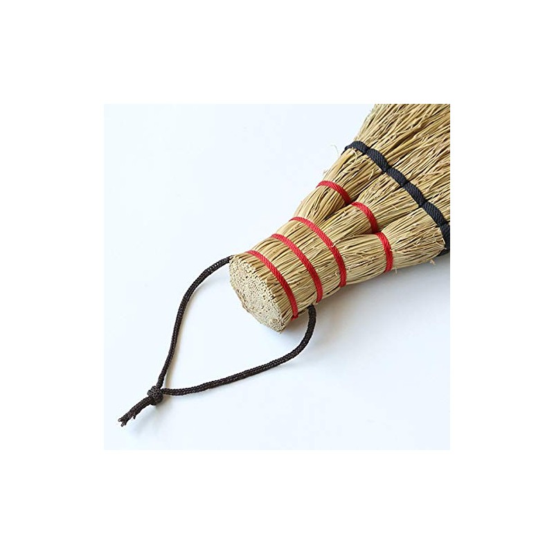 Shirakiya Denbee Shoten Small Broom for Harimi