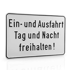 Betriebsausstattung24® Sign "Einund Ausfahrt Tag und Nacht freihalten!" | Signs for Landownership Labelling | Aluminium | 30.0 x 20.0 cm