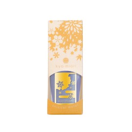 Four Seasons Saimai Nail Tsuki Saeru