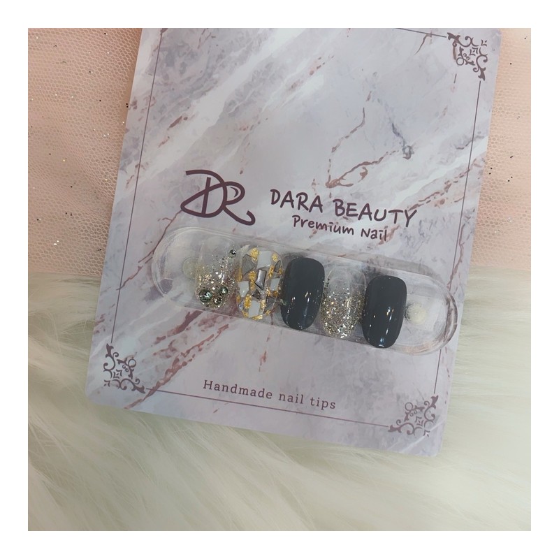 [Handmade nail tip] Stone gradient mother-of-pearl nails / [수제네일팁] 스톤그라데이션