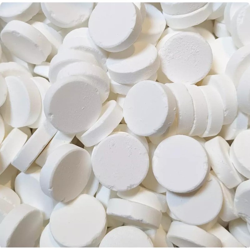 Strong Mints Perfect For Sharing in a 500g Resealable Pouch