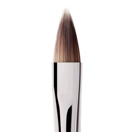 B13 – Lip Contour Brush