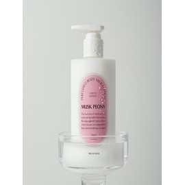 Musk Peony Perfumed Body Milk Lotion 300ml / 머스크피오니 퍼퓸드 바디 밀크로션 300ml