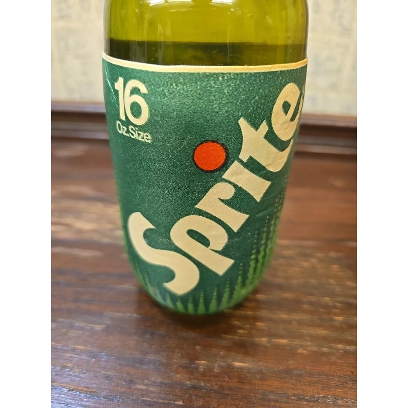 Sprite Vintage Foam Label Sprite Pint 16 oz Glass Bottle