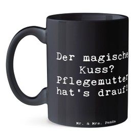 Mr. & Mrs. Panda Tasse Spruch Pflegemutter Kuss - Geschenk, Teebecher, Fürsorge, Kaffeetassen, Verwandte, Dankeschön, Geborgenheit, Pflegekind, Tasse