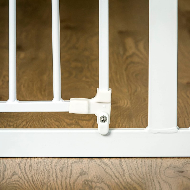 Regalo Safety 38.5 Inch Extra Wide Baby Gate for Doorways