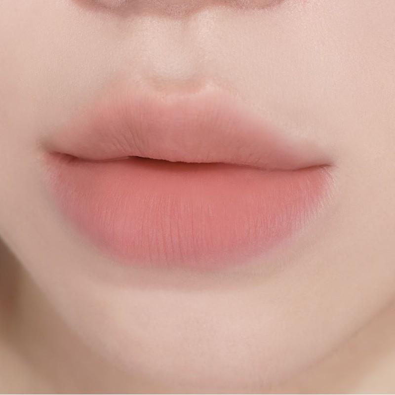 WAKEMAKE Over Blurring Pot - 01 Muted Beige