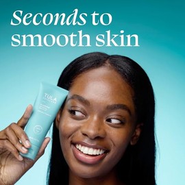 TULA Skin Care So Polished Exfoliating Sugar Scrub - Exfoliante facial, exfolia suavemente con azúcar, papaya y extractos probióticos para una tez más