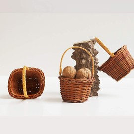 1PC rattan basket small basket with handle mini easter basket easter basket decorations Mini Desktop Basket wicker basket easter goodie basket baskets Wooden miniature gift box