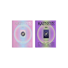 KATSEYE [1er EP Álbum SIS SOFT IS STRONG](Versión SUAVE) + Juego de 3 Tarjetas Fotográficas Extras
