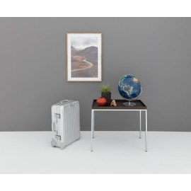 TROIKA Juri Globe Diameter 30 cm Globe Physical Map Topographic Display Dark Blue/Green, Chrome-Plated Metal Base, Soft Felt Base Movable Axis – in Pretty Box Ideal for Gifting