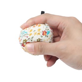 2 Pieces Wrist Pin Cushion Cute Bracelet Sewing Needle Holder Bracelet Pin Cushion Pin Holder with Elastic Band for Sewing Crafts Crafts