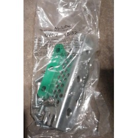 Standard  NYLUBE DOOR GUIDE KIT DW2 GREEN DOOR GIB; NY-948-G 15/32"