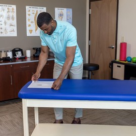 BodyMed Premium Headrest Paper Sheets – with Slit – Disposable Medical Face Barrier – Exam Paper Sheets – Case of 1,000 – 12-inch x 12-inch – White