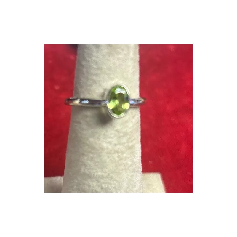 Natural Creations Sterling silver stackable ring size 4 Faceted Peridot