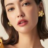 FFWTPY Women's Earrings Niche Flower Stud Earrings Women Trendy Retro