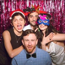 LJBFNN Rhinestone Bow Ties for Men, Adjustable Pre Tied Bow Tie Diamond Sequin Bowtie for Party Banquet Wedding Prom Daily (Black)