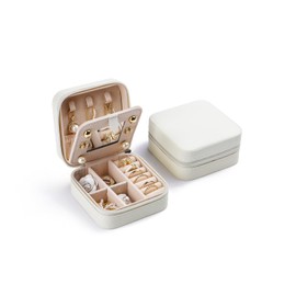 CASEGRACE Travel Jewelry Case, Small Jewelry Box with Mirror Design Portable Jewelry Travel Organizer Display Storage Case for Rings Earring Necklace Bracelet, Gift for Women Girls, White