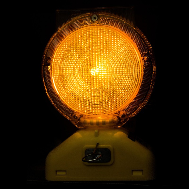 (One Ea) RK Safety BLIGHT-ST Solar Rechargeable Barricade Amber LED