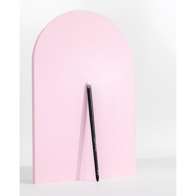 Brushworks No. 20 Smudge Brush