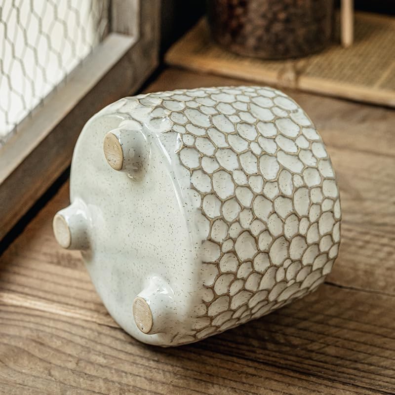 ACKEIVTO Ceramic Kitchen Utensil Holder with Stand, Textured Honeycomb Pattern,