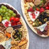 ECO Leaf 10 Disposable Palm Leaf Serving Platters, Medium Oval