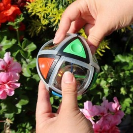 Recent Toys Brainstring R from Recent Toys - The Original String Brainteaser Puzzle Game with a Twist - a 360 Degree Rotating Ball - Travel-Friendly Fun for Ages 9 - Adult