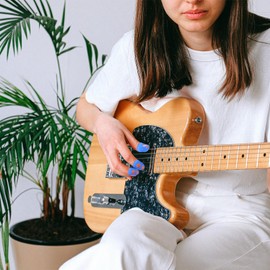 SEWACC 20 Pcs Guitar Finger Guards Thumb Protector Silicone Non-Slip Design Suitable for Guzheng Guitar Beginner