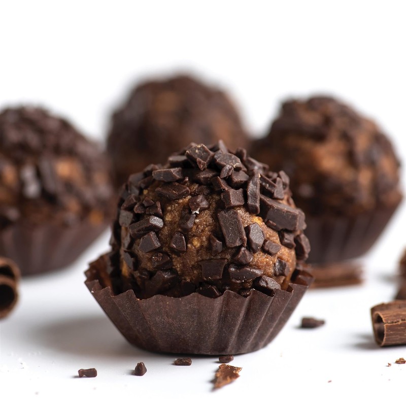 CybrTrayd No.3 Glassine Paper Approximately 100 Pieces – 15/16” Base,