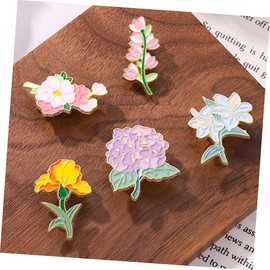 Beavorty 3sets Floral Brooch Pins for Women Decorative Metal Lapel Pins Elegant Flower Design Accessories for Clothing Scarves Hats for Weddings Birthdays Anniversaries 5pcs*3