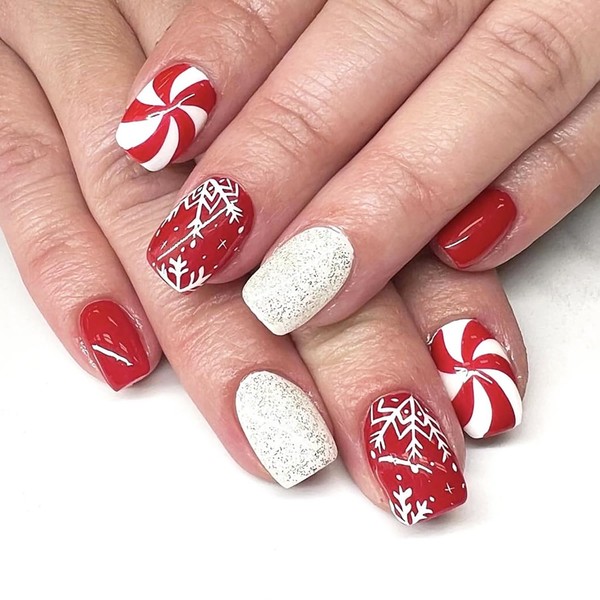 Christmas Press on Nails Short Square Fake Nails with Designs