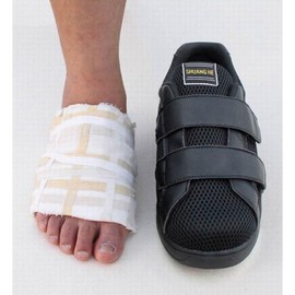 깁스 신발 발가락 발깁스 기브스 발깁스신발 따뜻한 1 보조기 찍찍이 안전 구분X [블랙] Gibbs Shoe Toe Foot Gibbs Warm 1 Support Velcro Safety Divider X [Black]