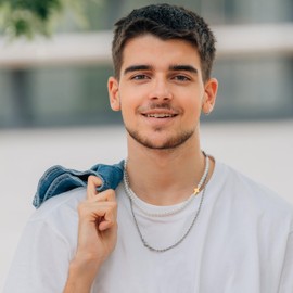 GAVU Beaded Necklace Men's Cross Necklace, Pearl Necklace for Men