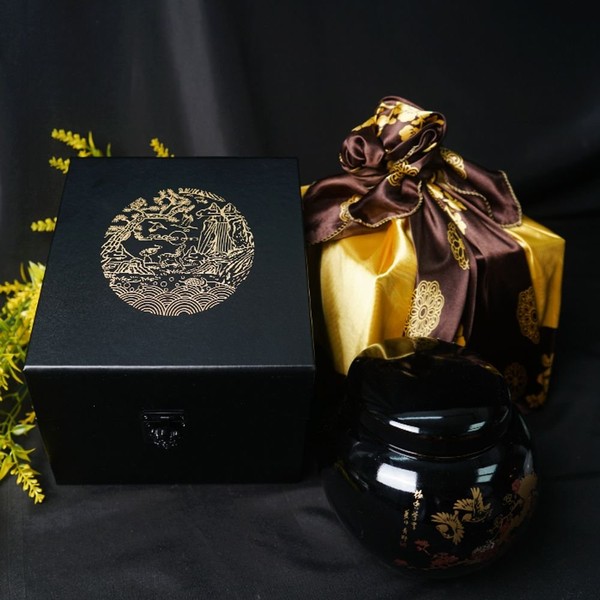 [Gift set] Domestic 100% wildflower honey pottery luxury box 1.2kg, white porcelain white porcelain_blue wrapping cloth / [선물세트] 국내산 100% 야생화꿀 도자기 고급박스 1.2kg, 백자백자_청 보자기청 보자기
