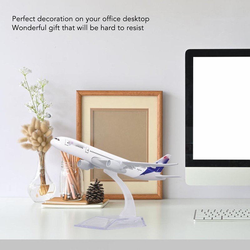 787 Airplane Model Alloy Home Decoration Precise Details Simulated Aircraft