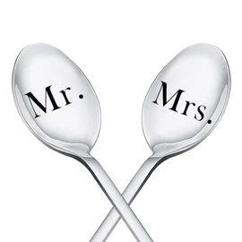 Mr and Mrs Spoon for Husband and Wife Anniversary Day Gifts for Him Boyfriend Birthday Gift from Girlfriend Christmas Gifts for Women Engagement Gifts for Couples Hubby and Wifey Bday Gift Ideas 2PCs