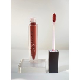 Waterproof Matte Lip Color (FUDGE)