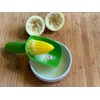 Scarlet Kitchen Lemon Squeezer "Mano", Manual Juicer for Easy Juicing,