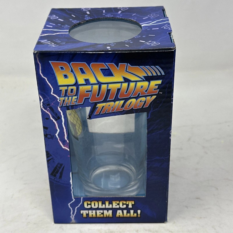 DIAMOND SELECT BACK TO THE FUTURE TRILOGY CAFE 80'S PINT