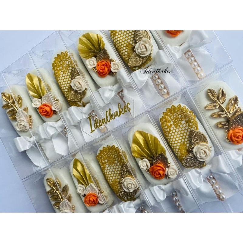 Icing Images FlexFrost Edible Fabric Sheets (Gold)