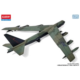 ACADEMY USAF B-52D Stratofortress, Scale 1/144, Model Kits