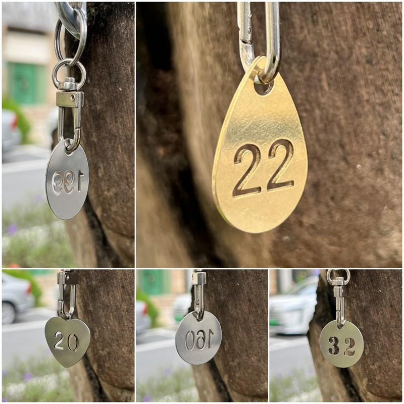 NanTun Brass Droplet Shape Key Tags with Ring, Hollowed Number