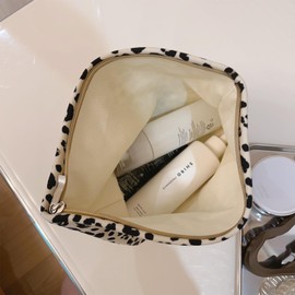 FOSDICK Pack of 2 Cosmetic Bag, Make Up Bag, Leopard Print, Makeup Bag, Large Capacity, Portable Makeup Bag, Fashionable Make Up Bag, Durable Cosmetic Bag, Makeup Bag for Women and Girls, White,