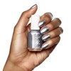 Essie Nail Polish for Colour-Intense Finger Nails