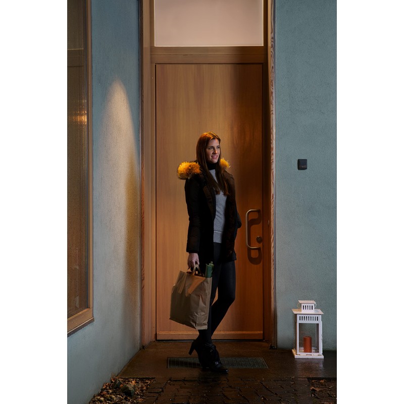 LEDVANCE Sensor for wall mounting, 180 degree detection radius, IP55