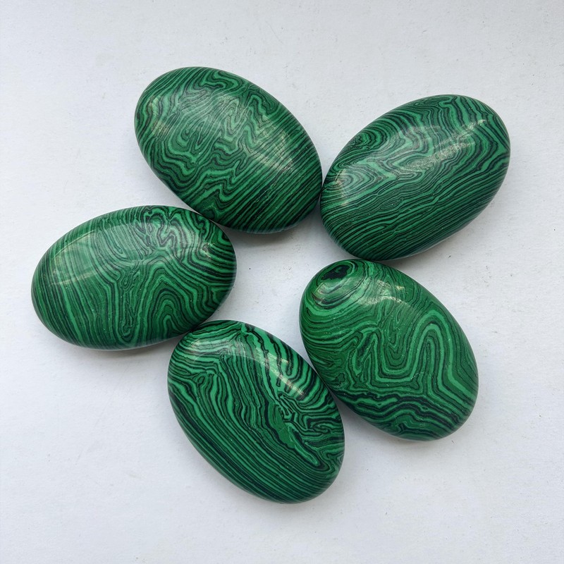 Manekieko Synthetic Malachite Worry Stones, Oval Palm Pockets, Healing Crystal,